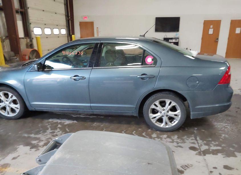 Photo 14 of 2012 Ford Fusion SE (VIN 3FAHP0HA3CR113074)