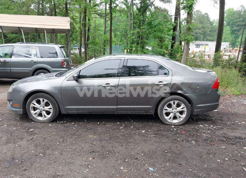 Photo 14 of 2012 Ford Fusion SE (VIN 3FAHP0HA3CR113754)