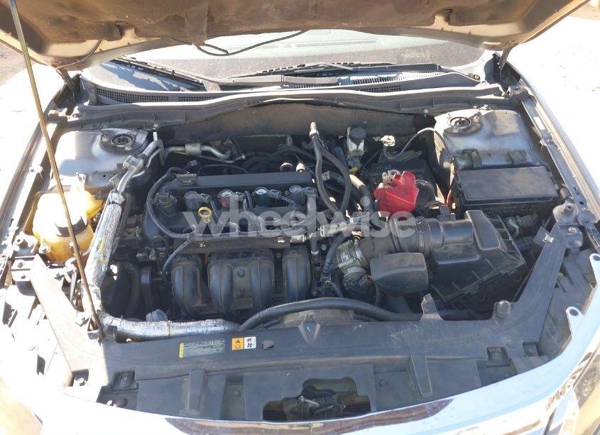 Photo 10 of 2012 Ford Fusion SE (VIN 3FAHP0HA3CR154708)