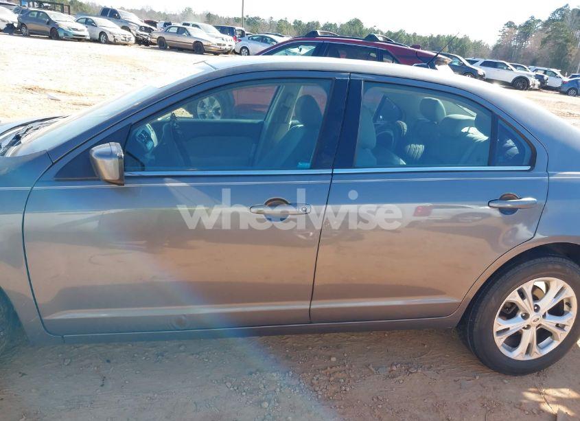 Photo 14 of 2012 Ford Fusion SE (VIN 3FAHP0HA3CR154708)