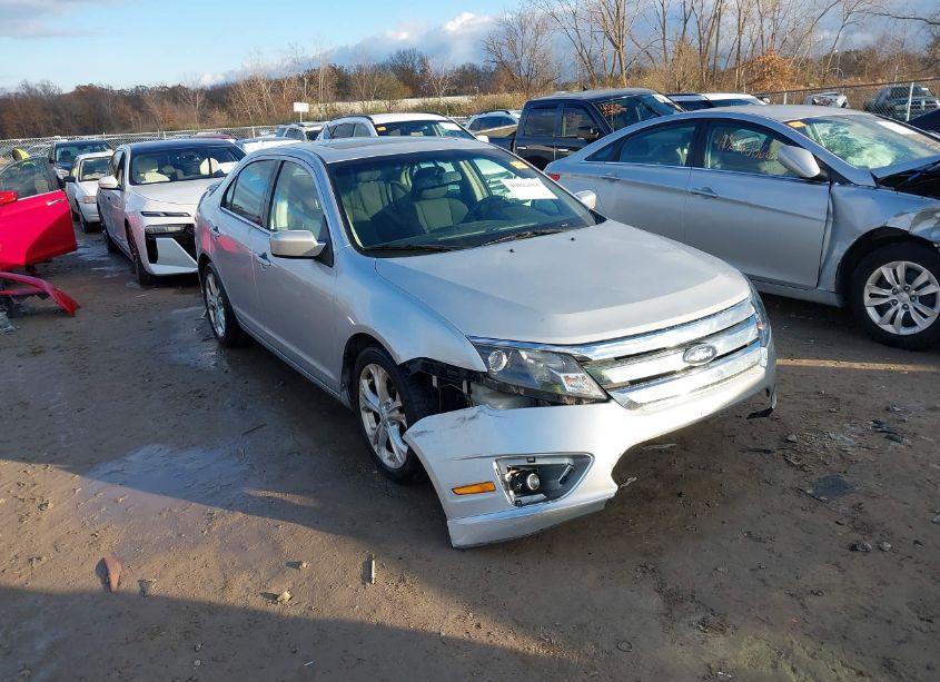 2012 Ford Fusion SE (VIN 3FAHP0HA3CR191712) main photo