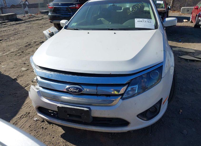 Photo 13 of 2012 Ford Fusion SE (VIN 3FAHP0HA3CR227706)
