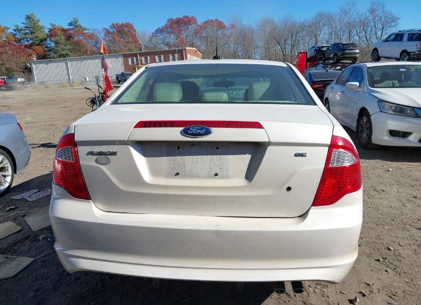 Photo 17 of 2012 Ford Fusion SE (VIN 3FAHP0HA3CR227706)