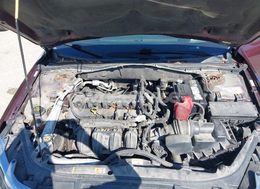 Photo 10 of 2012 Ford Fusion SE (VIN 3FAHP0HA3CR305868)