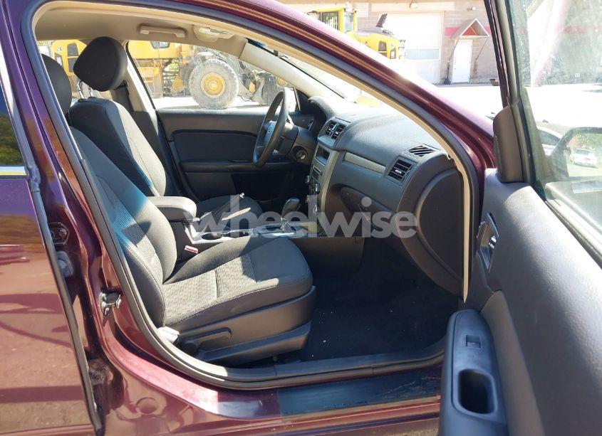 Photo 5 of 2012 Ford Fusion SE (VIN 3FAHP0HA3CR305868)