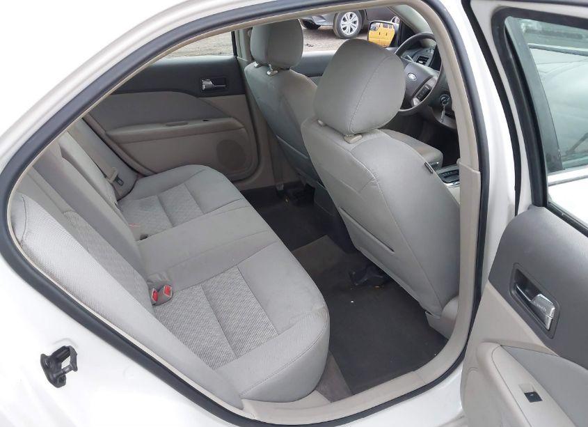 Photo 8 of 2012 Ford Fusion SE (VIN 3FAHP0HA3CR345111)