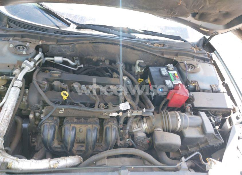 Photo 10 of 2012 Ford Fusion SE (VIN 3FAHP0HA3CR378836)