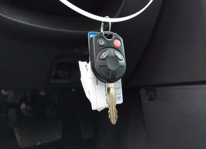 Photo 11 of 2012 Ford Fusion SE (VIN 3FAHP0HA3CR424052)