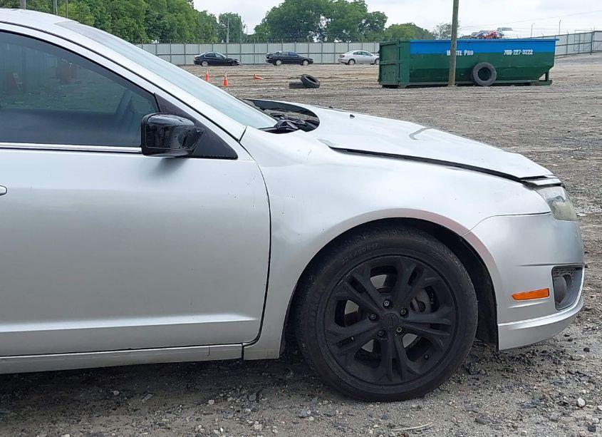 Photo 12 of 2012 Ford Fusion SE (VIN 3FAHP0HA3CR424052)