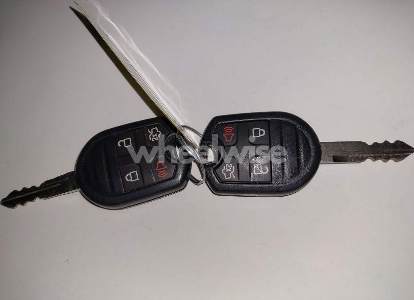 Photo 11 of 2012 Ford Fusion SE (VIN 3FAHP0HA3CR437142)