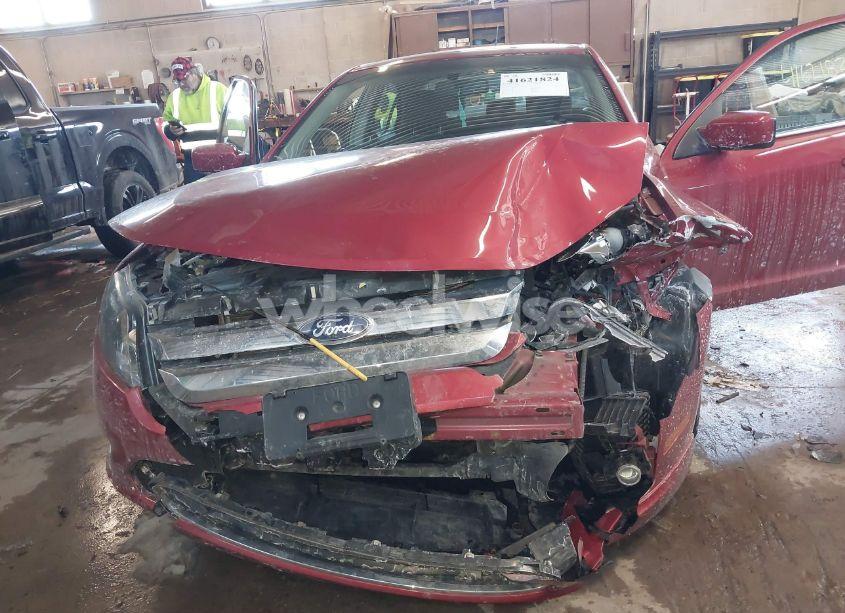 Photo 6 of 2012 Ford Fusion SE (VIN 3FAHP0HA3CR437142)