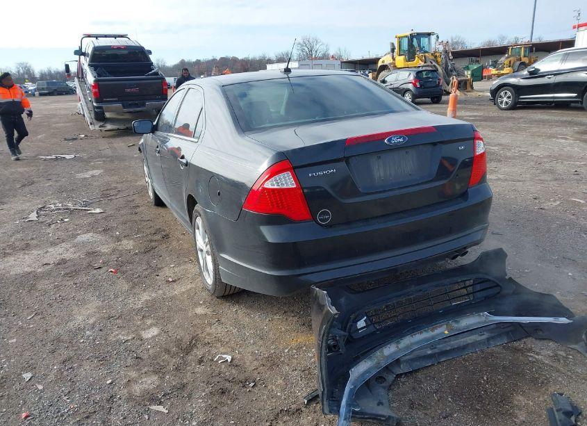 Photo 3 of 2012 Ford Fusion SE (VIN 3FAHP0HA3CR445693)