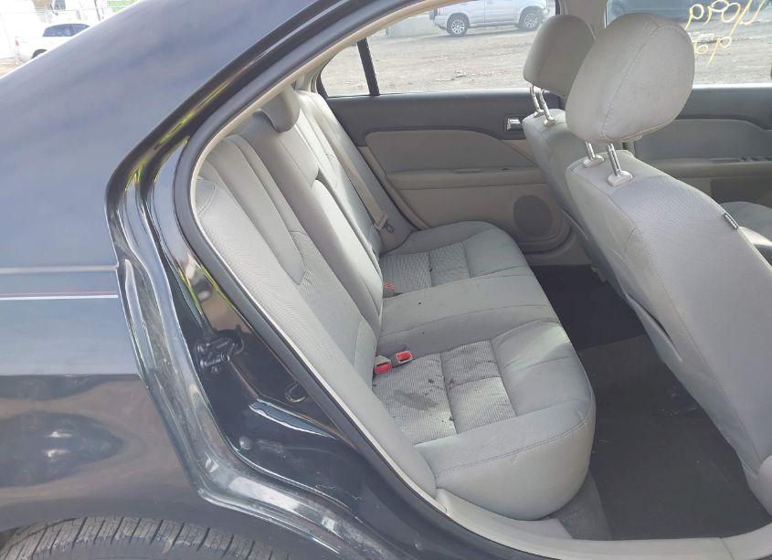 Photo 8 of 2012 Ford Fusion SE (VIN 3FAHP0HA3CR445693)