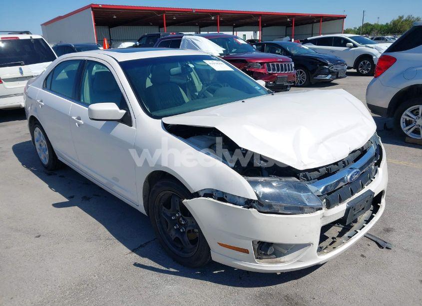 2010 Ford Fusion SE (VIN 3FAHP0HA4AR293386) main photo
