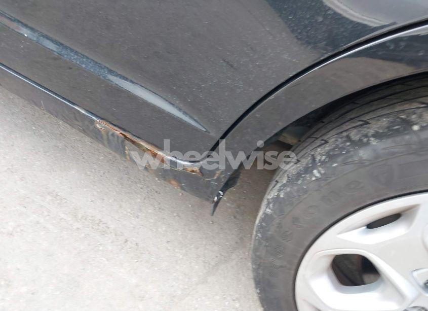 Photo 15 of 2010 Ford Fusion SE (VIN 3FAHP0HA4AR316889)