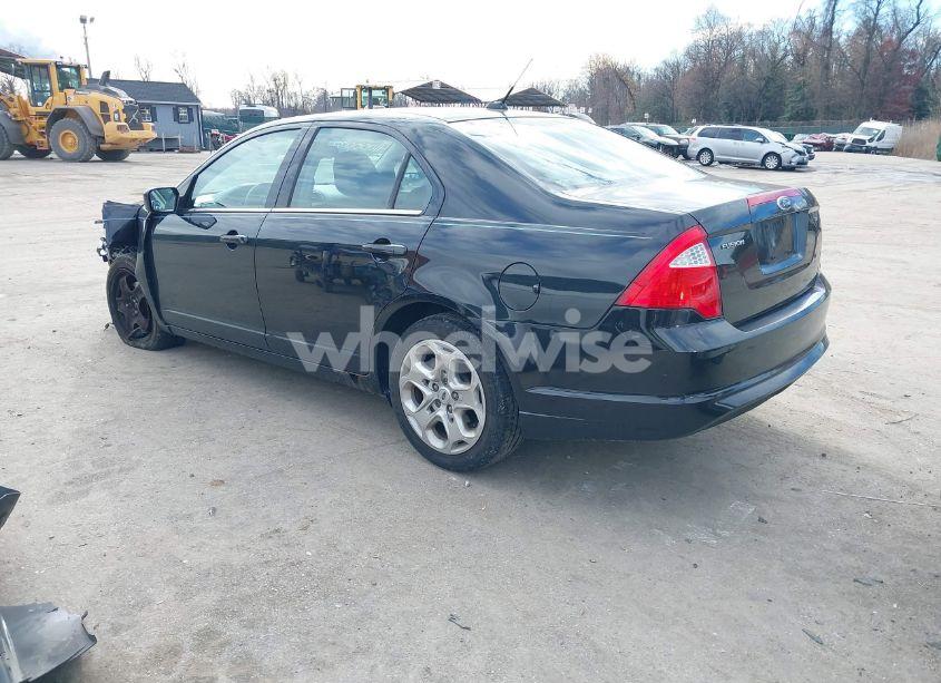 Photo 3 of 2010 Ford Fusion SE (VIN 3FAHP0HA4AR316889)