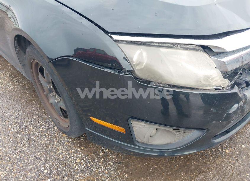 Photo 12 of 2010 Ford Fusion SE (VIN 3FAHP0HA4AR360231)