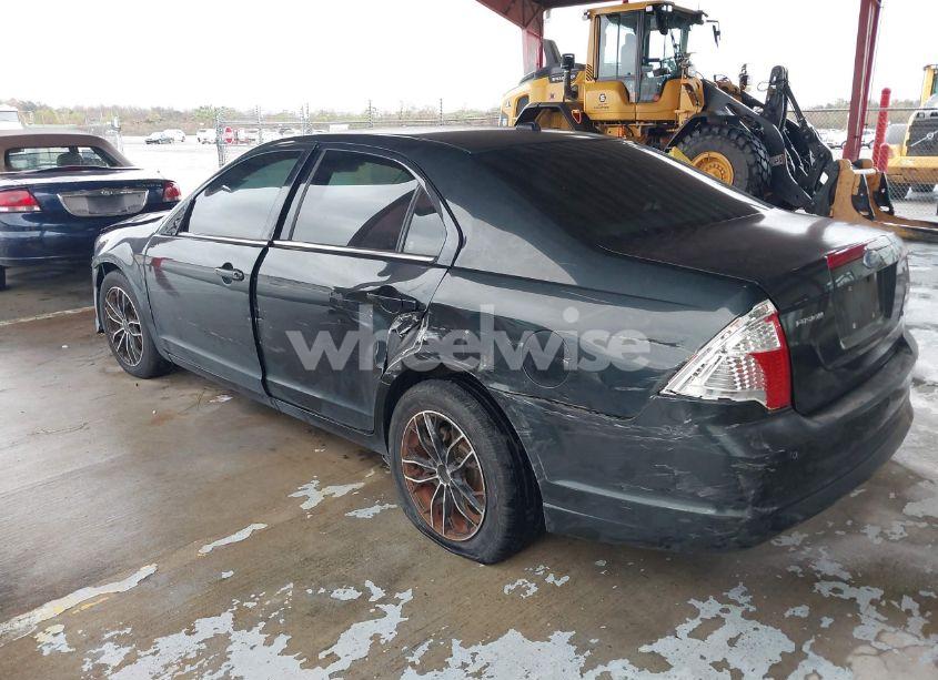 Photo 6 of 2010 Ford Fusion SE (VIN 3FAHP0HA4AR381144)