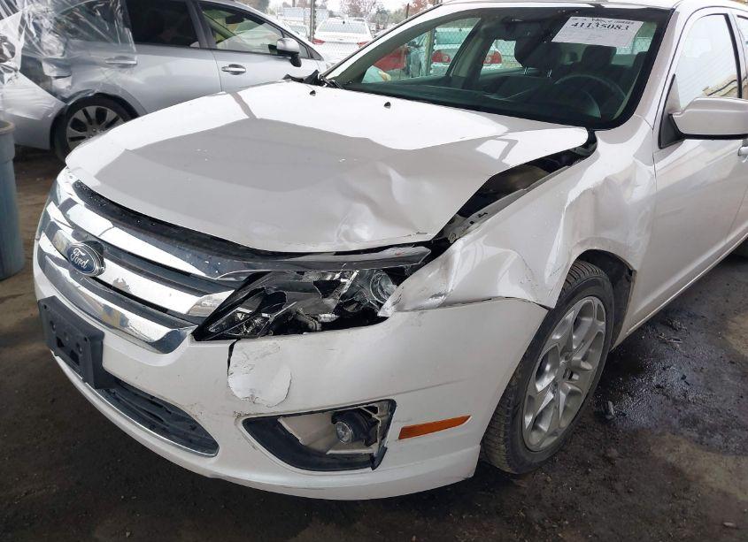 Photo 6 of 2010 Ford Fusion SE (VIN 3FAHP0HA4AR423540)