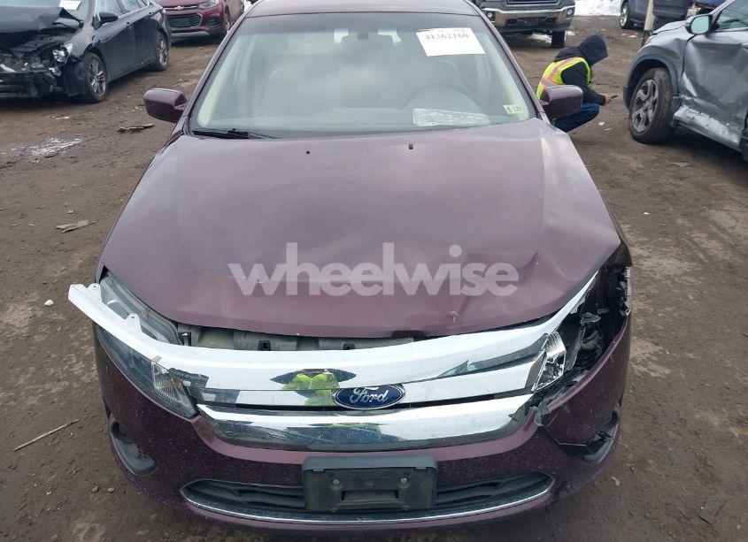 Photo 12 of 2011 Ford Fusion SE (VIN 3FAHP0HA4BR125796)