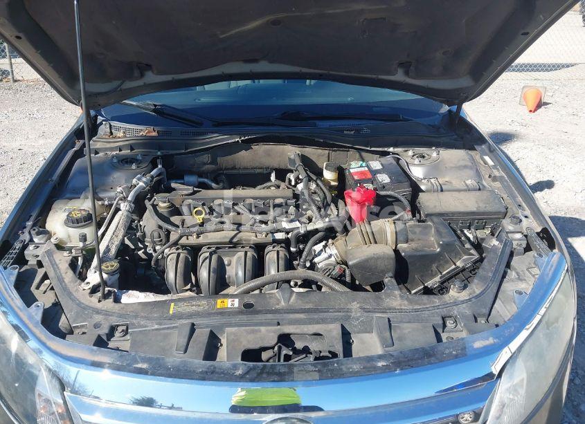 Photo 10 of 2011 Ford Fusion SE (VIN 3FAHP0HA4BR164369)