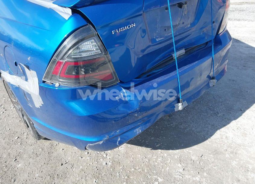 Photo 6 of 2011 Ford Fusion SE (VIN 3FAHP0HA4BR171418)