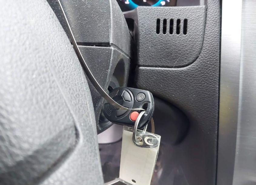 Photo 11 of 2011 Ford Fusion SE (VIN 3FAHP0HA4BR200125)