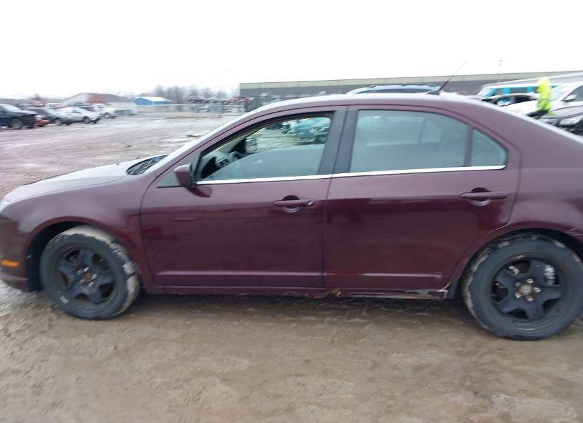 Photo 14 of 2011 Ford Fusion SE (VIN 3FAHP0HA4BR200125)