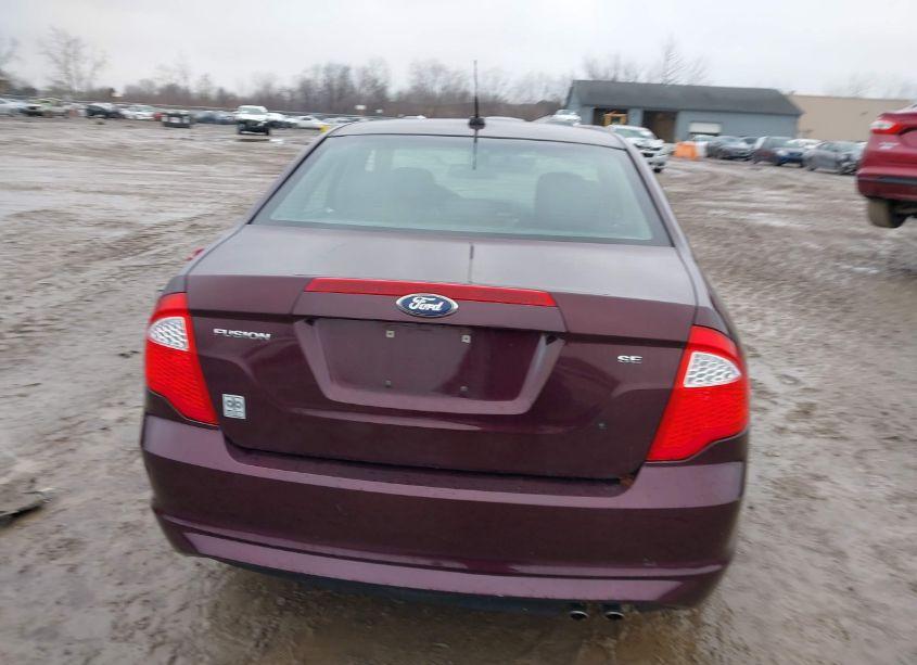 Photo 16 of 2011 Ford Fusion SE (VIN 3FAHP0HA4BR200125)