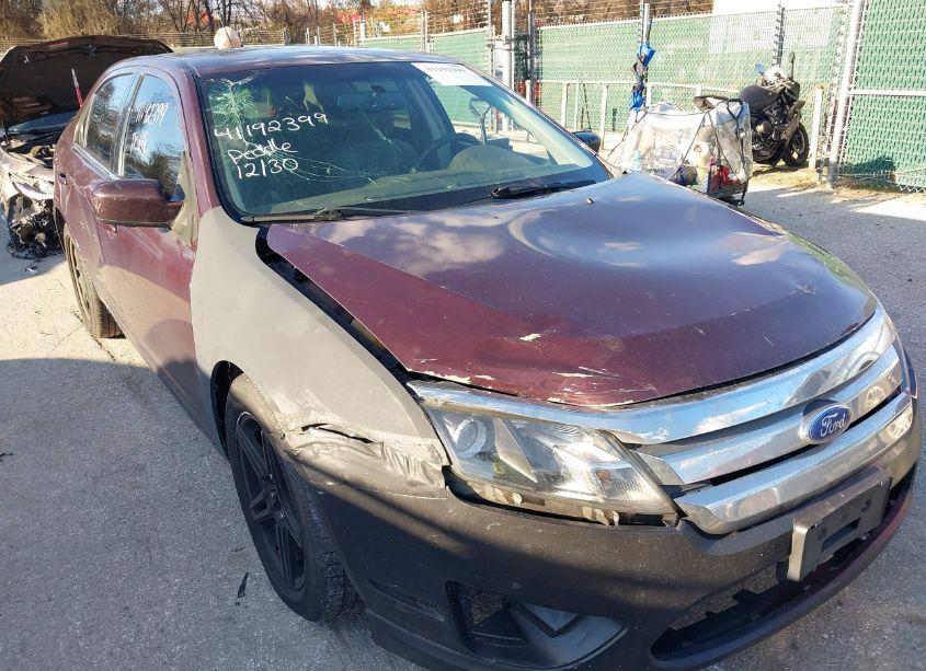 Photo 12 of 2011 Ford Fusion SE (VIN 3FAHP0HA4BR277383)