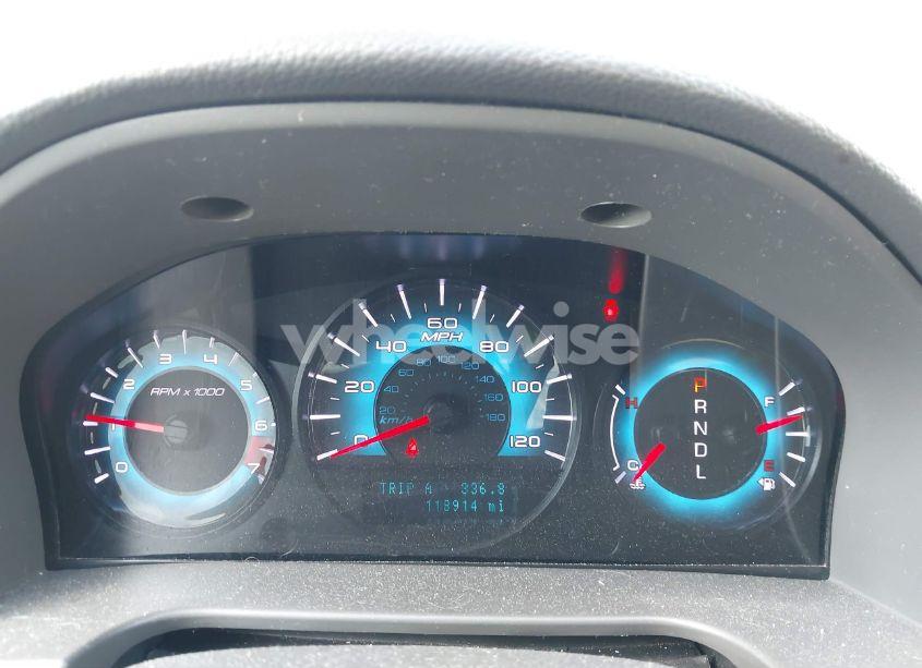 Photo 7 of 2011 Ford Fusion SE (VIN 3FAHP0HA4BR290229)