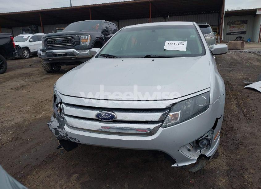 Photo 6 of 2012 Ford Fusion SE (VIN 3FAHP0HA4CR129218)