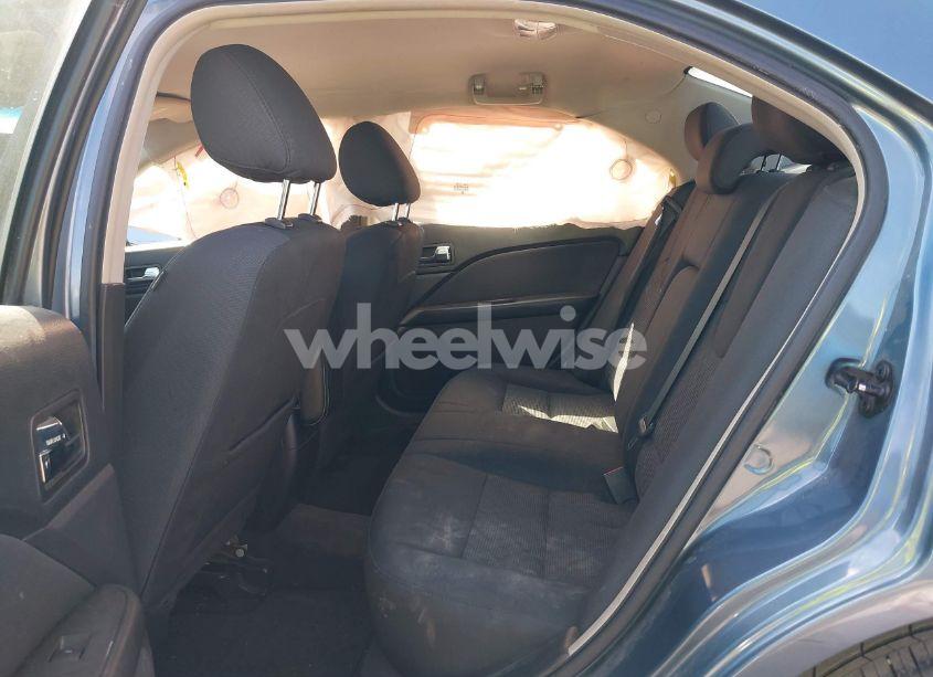 Photo 8 of 2012 Ford Fusion SE (VIN 3FAHP0HA4CR131888)