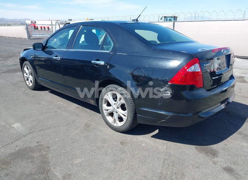 Photo 3 of 2012 Ford Fusion SE (VIN 3FAHP0HA4CR145306)
