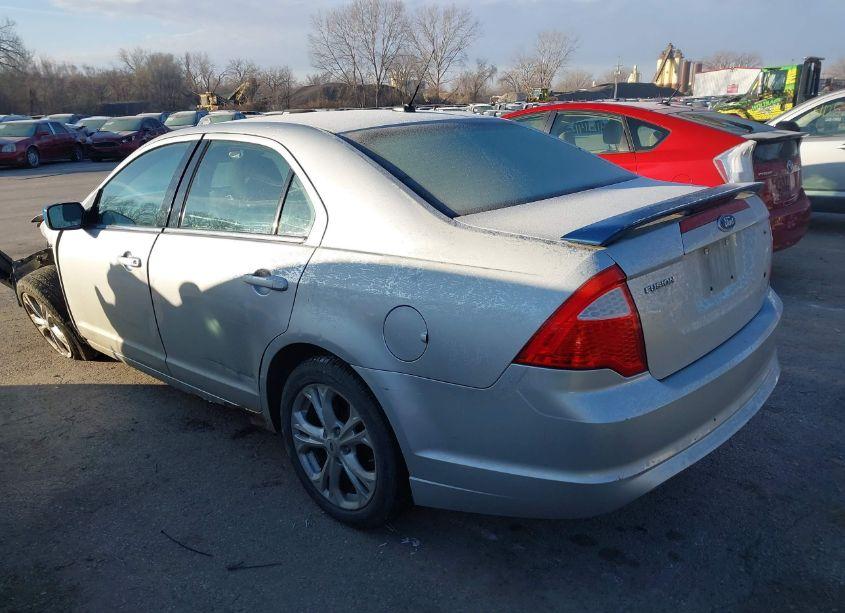 Photo 3 of 2012 Ford Fusion SE (VIN 3FAHP0HA4CR146035)