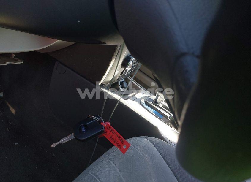 Photo 11 of 2012 Ford Fusion SE (VIN 3FAHP0HA4CR171212)