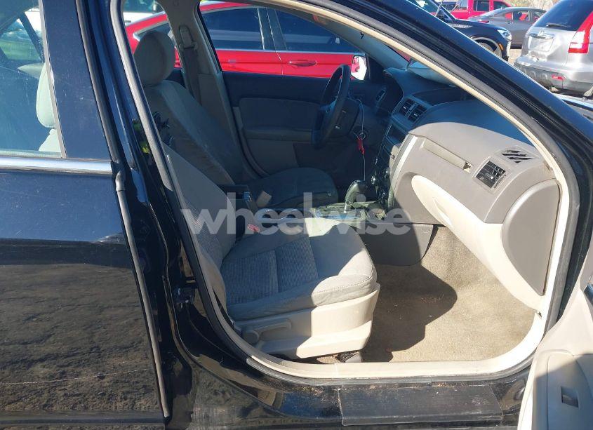 Photo 5 of 2012 Ford Fusion SE (VIN 3FAHP0HA4CR171212)