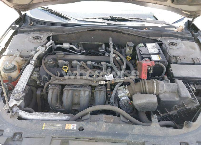 Photo 10 of 2012 Ford Fusion SE (VIN 3FAHP0HA4CR203446)