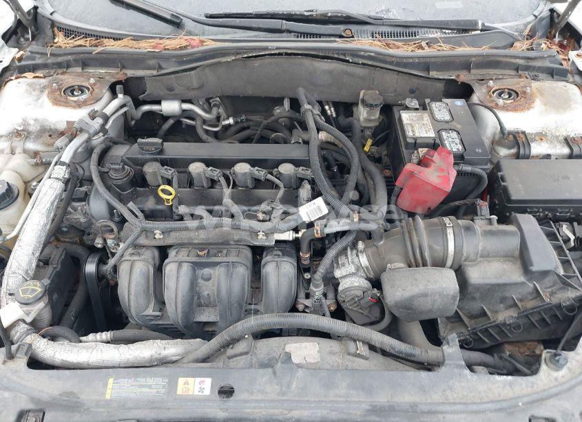 Photo 10 of 2012 Ford Fusion SE (VIN 3FAHP0HA4CR228055)