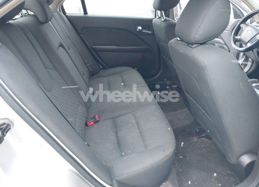 Photo 8 of 2012 Ford Fusion SE (VIN 3FAHP0HA4CR228055)