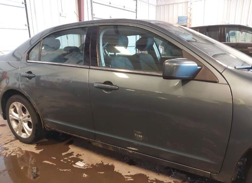 Photo 13 of 2012 Ford Fusion SE (VIN 3FAHP0HA4CR250170)