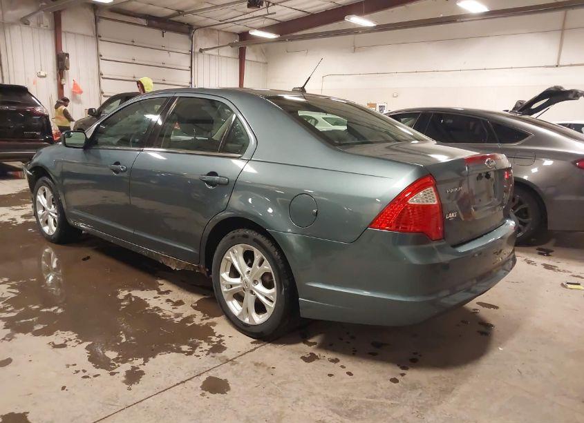 Photo 3 of 2012 Ford Fusion SE (VIN 3FAHP0HA4CR250170)