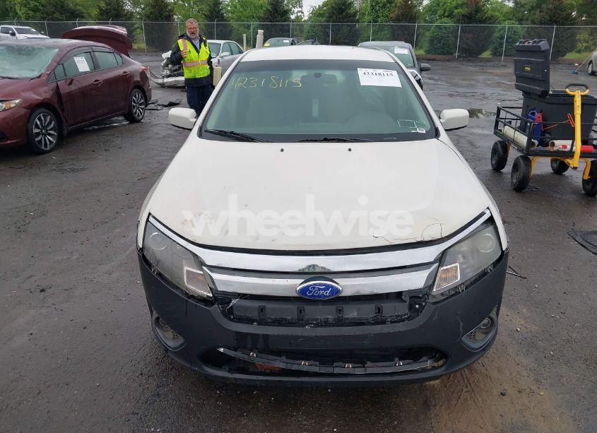 Photo 12 of 2012 Ford Fusion SE (VIN 3FAHP0HA4CR261668)