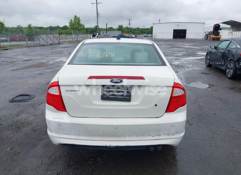 Photo 16 of 2012 Ford Fusion SE (VIN 3FAHP0HA4CR261668)
