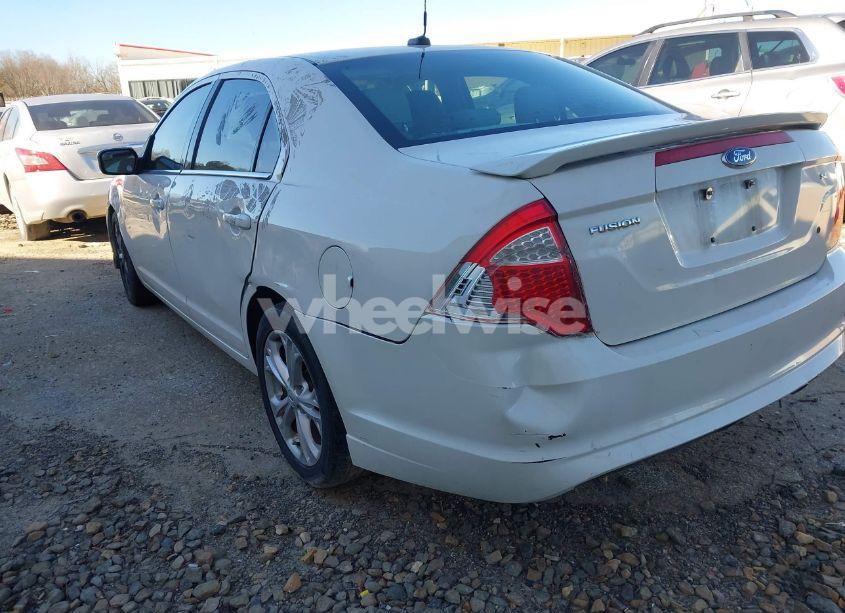 Photo 14 of 2012 Ford Fusion SE (VIN 3FAHP0HA4CR298929)