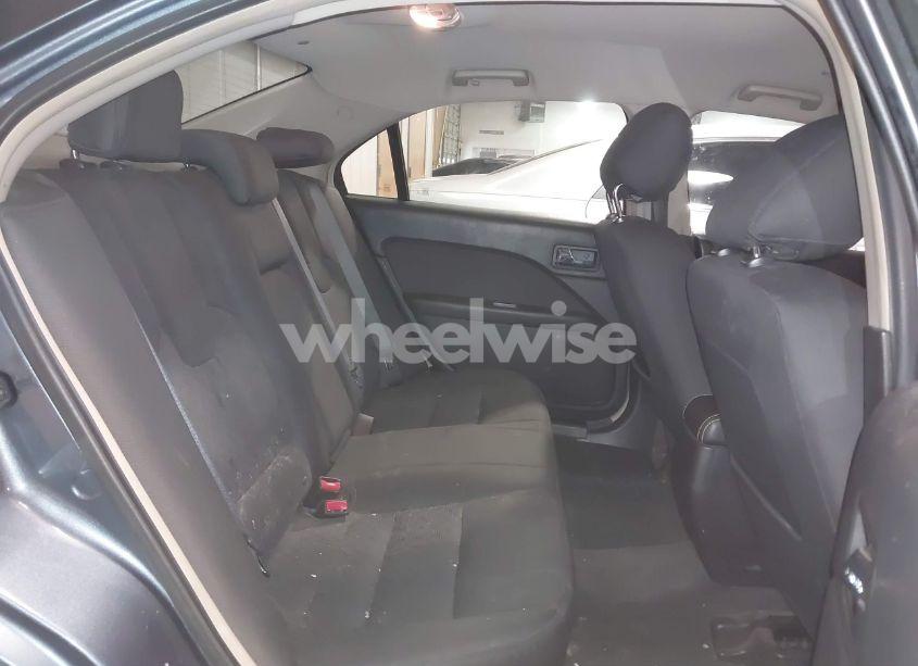 Photo 8 of 2012 Ford Fusion SE (VIN 3FAHP0HA4CR371748)