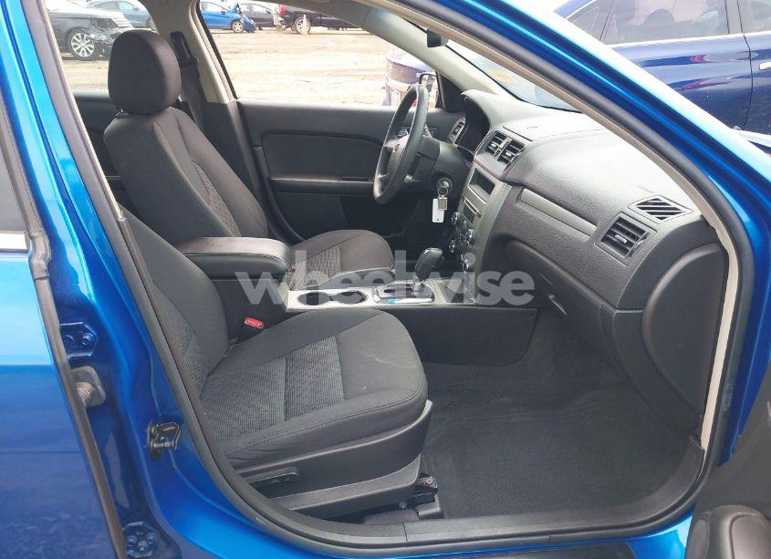 Photo 5 of 2012 Ford Fusion SE (VIN 3FAHP0HA4CR374598)