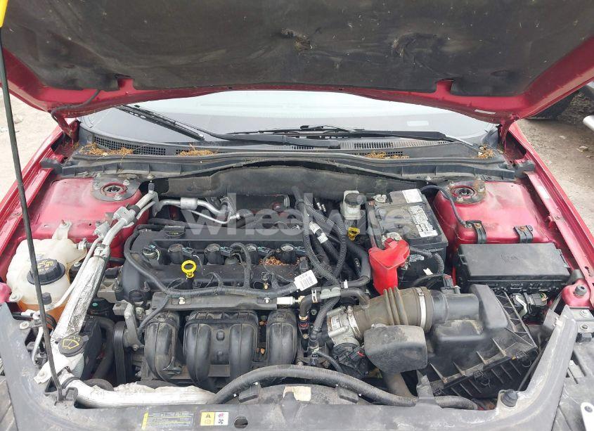 Photo 10 of 2012 Ford Fusion SE (VIN 3FAHP0HA4CR375749)