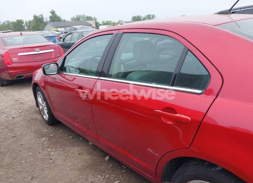 Photo 14 of 2012 Ford Fusion SE (VIN 3FAHP0HA4CR375749)