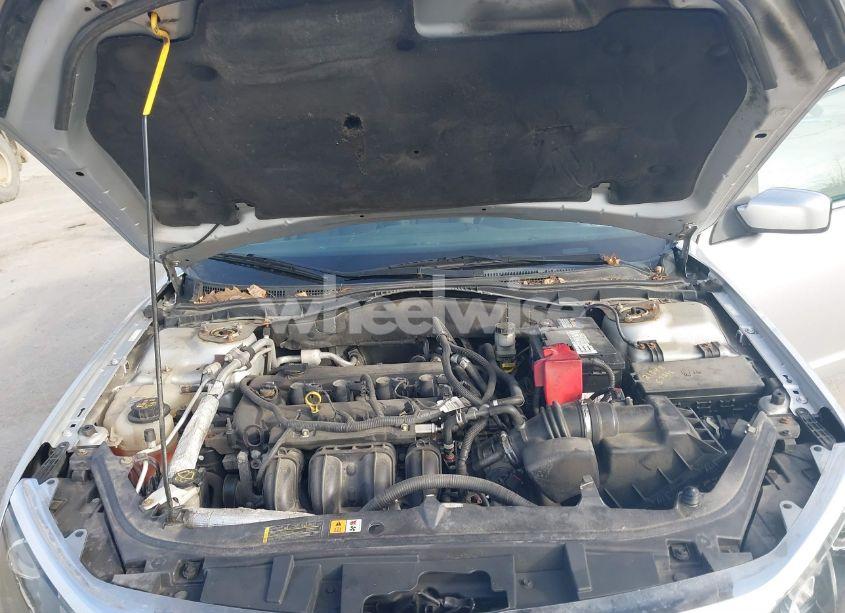 Photo 10 of 2012 Ford Fusion SE (VIN 3FAHP0HA4CR379798)